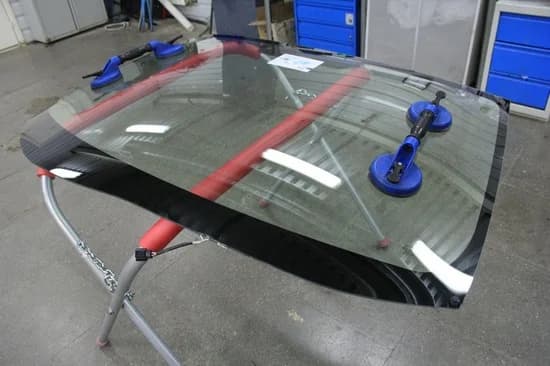 Замена лобового стекла